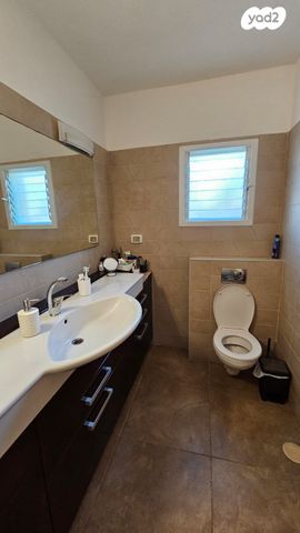 שדרות מנחם בגין 3