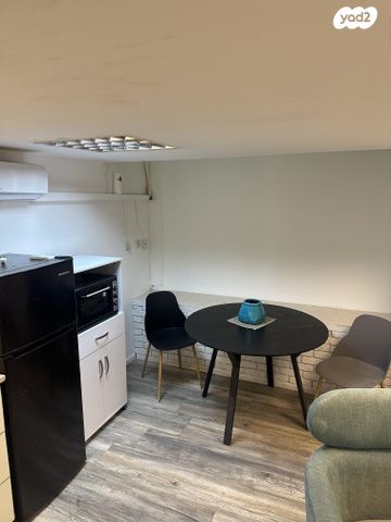 ארלוזורוב 22