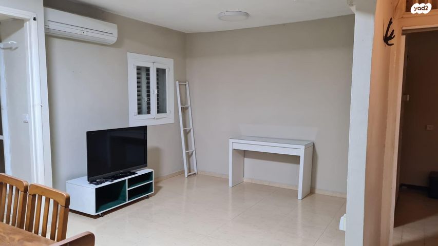 שדרות ירושלים 36