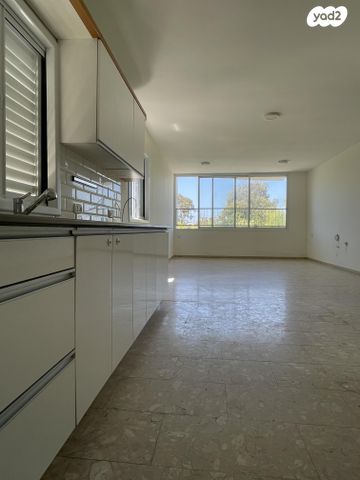 הרב קוסובסקי 18