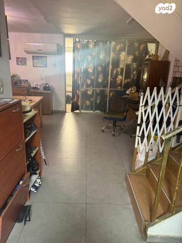 גיורא יוספטל 6