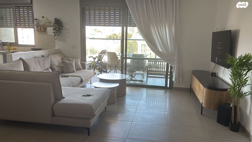 שדרות עמק האלה 20