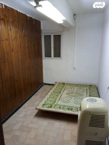 הרב יצחק ידידיה פרנקל 77