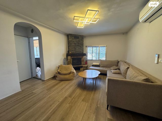 סעדיה גאון 18