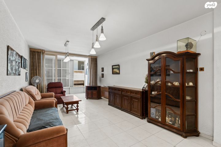 לוין אפשטיין 