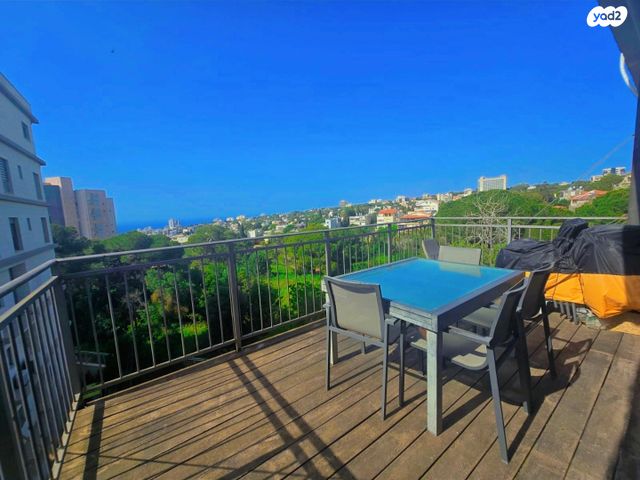 שדרות הצבי 30