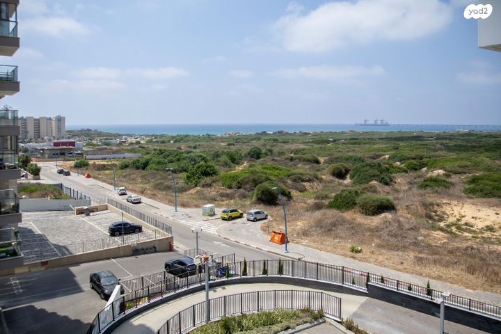 מודעת נכס, שדרות מנחם בגין, גבעת אולגה, חדרה