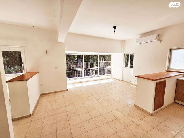 שדרות בן ציון 23