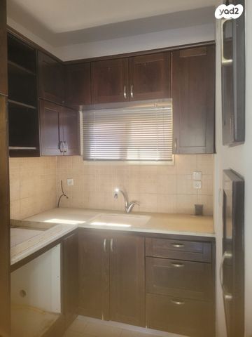 גבעה א', שביט