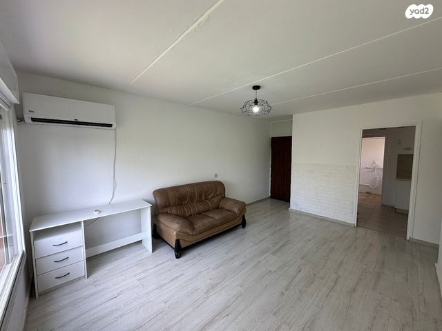 יהודה בורלא 