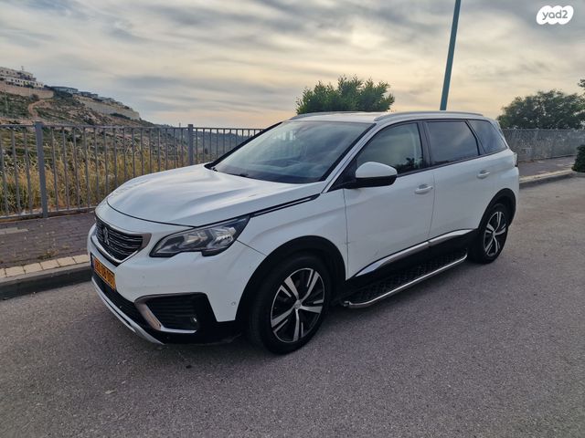 מודעת רכב פיג'ו 5008