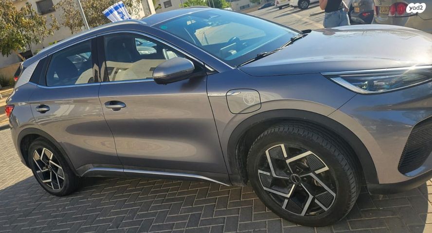 מודעת רכב בי.ווי.די אטו 3