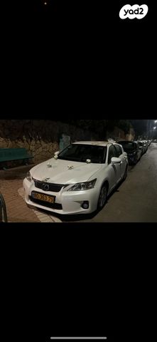 מודעת רכב לקסוס CT