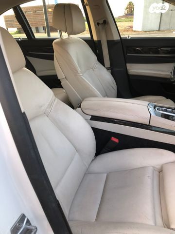 מודעת רכב ב מ וו סדרה 7