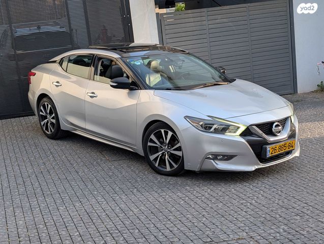 מודעת רכב ניסאן מקסימה