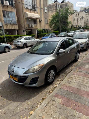 מודעת רכב מאזדה 3