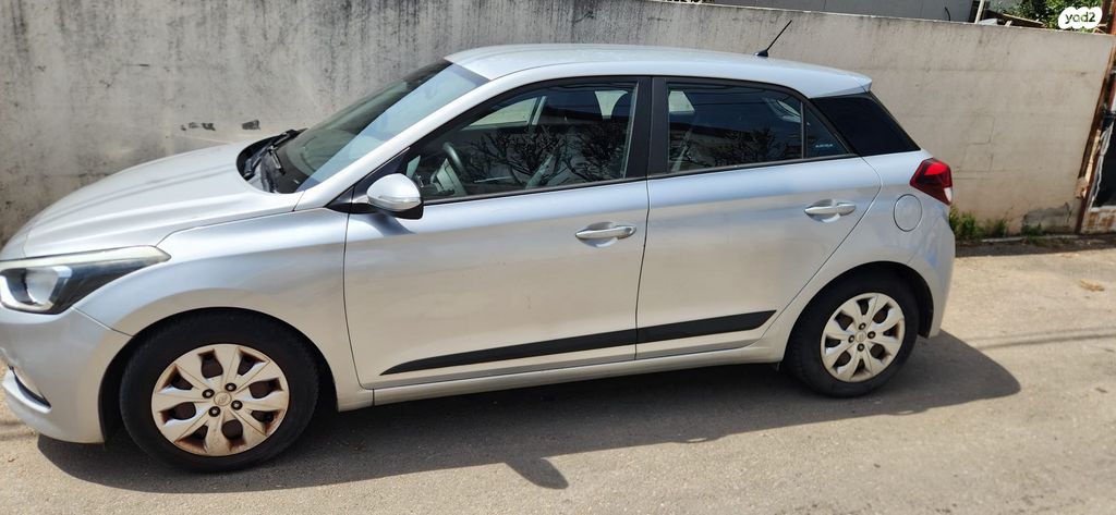 מודעת רכב יונדאי i20