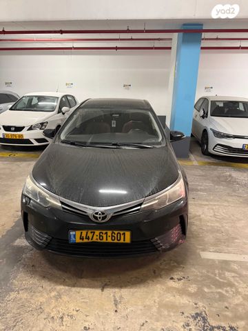 מודעת רכב טויוטה קורולה