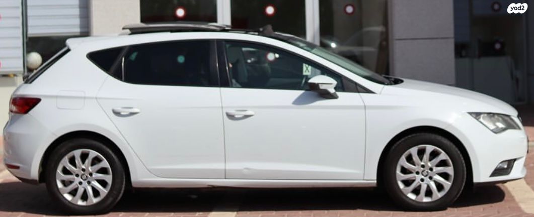 מודעת רכב סיאט לאון