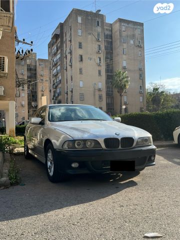 מודעת רכב ב מ וו סדרה 5