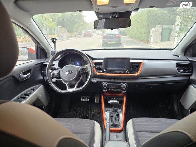 מודעת רכב קיה סטוניק