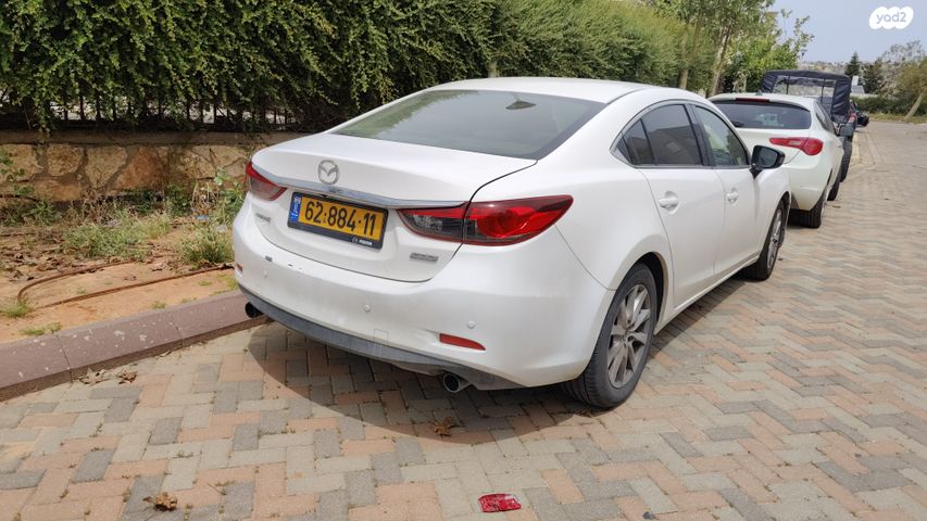 מודעת רכב מאזדה 6