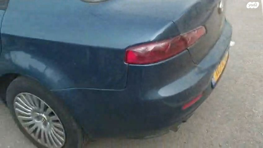 159 4X2 Classico Plus ידני סדאן 4 דל 2.2 (185 כ״ס)