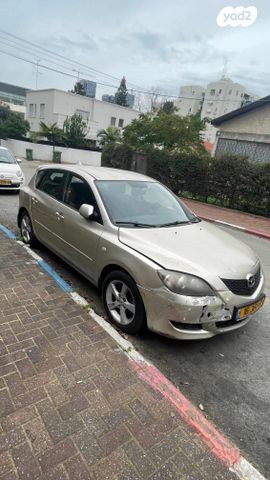 מודעת רכב מאזדה 3