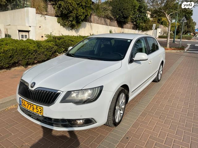 מודעת רכב סקודה סופרב