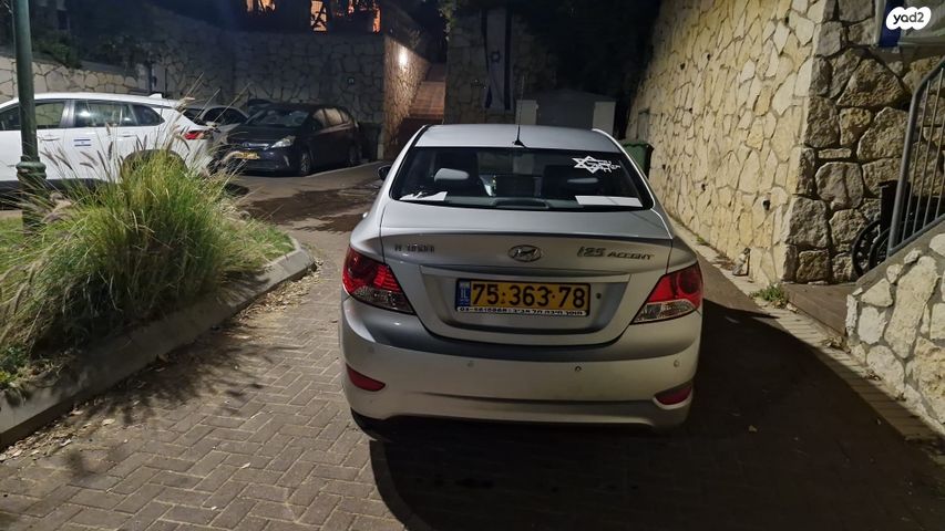 מודעת רכב יונדאי אקסנט i25