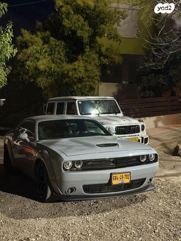 צ'לנג'ר RT אוט׳ 5.7 (375 כ״ס)