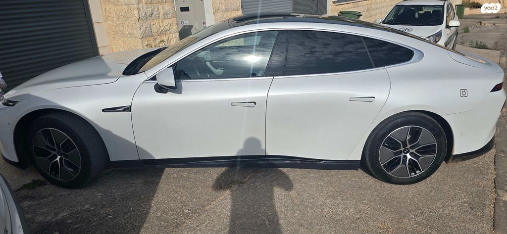 מודעת רכב אקספנג P7