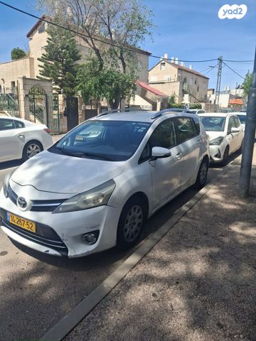 מודעת רכב טויוטה ורסו