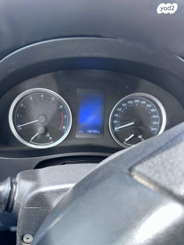 מודעת רכב טויוטה קורולה