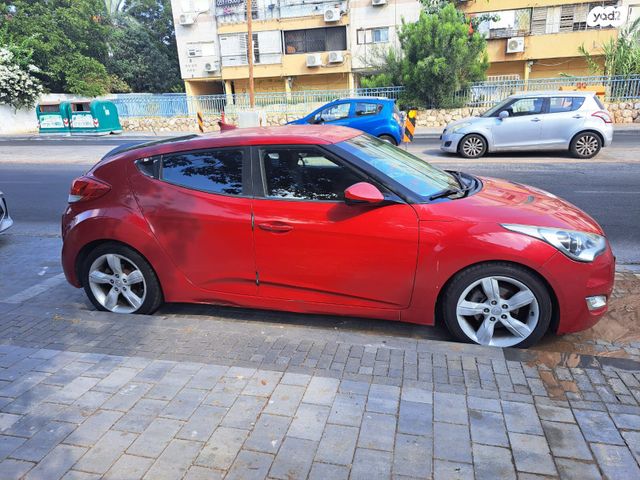 מודעת רכב יונדאי ולוסטר