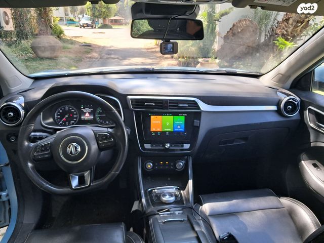 מודעת רכב אם ג'י ZS