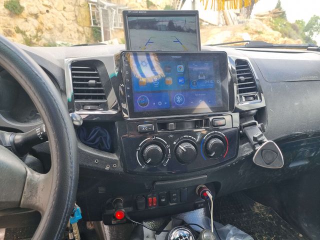 מודעת רכב טויוטה היילקס