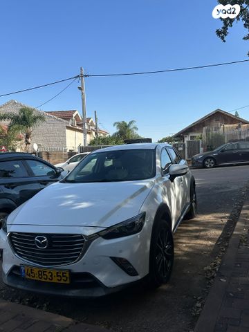מודעת רכב מאזדה CX-3
