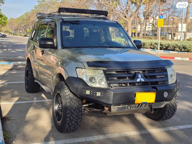 מודעת רכב מיצובישי פג'רו