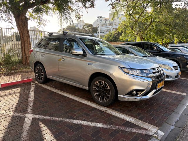 מודעת רכב מיצובישי אאוטלנדר