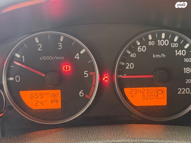 מודעת רכב ניסאן פאת'פיינדר