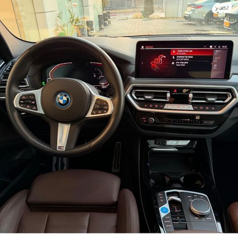 מודעת רכב ב מ וו iX3