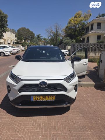 מודעת רכב טויוטה RAV4