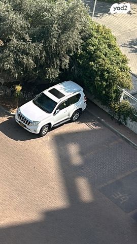 מודעת רכב טויוטה לנד קרוזר