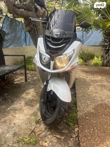 מודעת רכב סאן יאנג ג'וי רייד 200