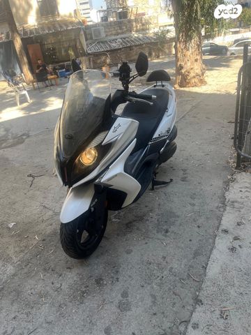 מודעת רכב קימקו דאון-טאון 250ABS