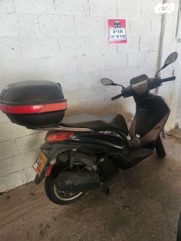 מודעת רכב פיאג'ו MEDELY 125