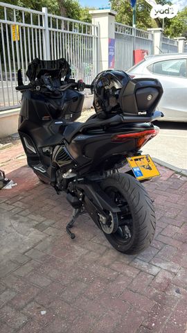 מודעת רכב ימאהה Tmax 560