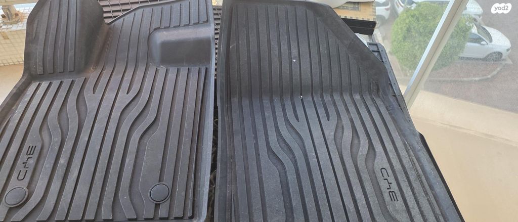 feedItemObj.data.row_1