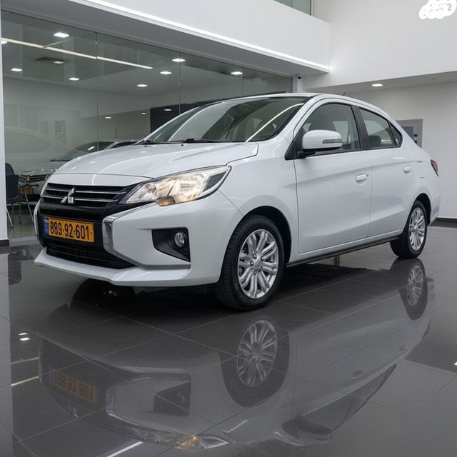 מודעת רכב מיצובישי אטראז'